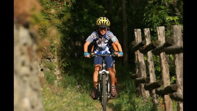 <strong>Special Offer:</strong> Mountain Bike Adventure